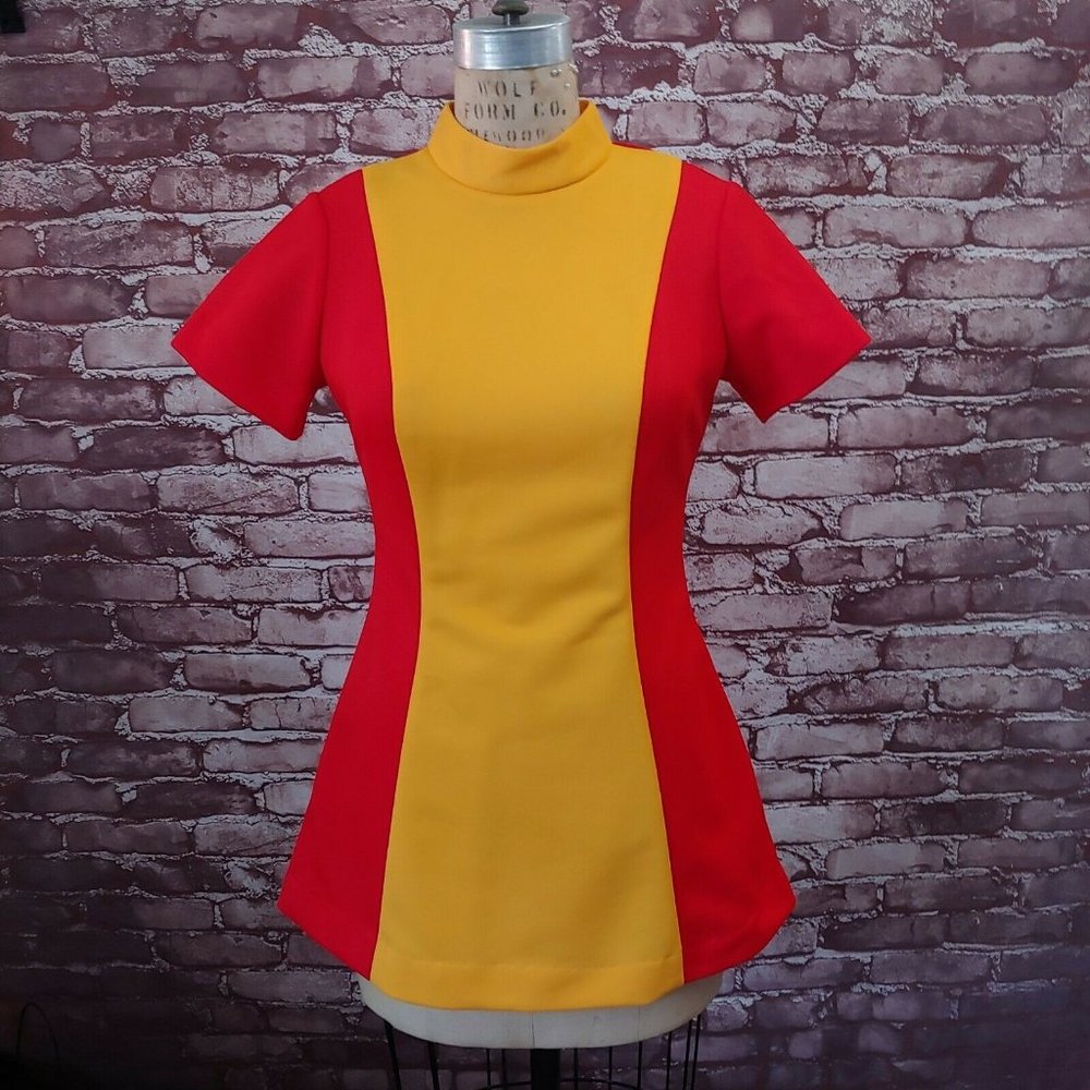 ❤️SOLD❤️Vintage 1970s Burger King Fast Food Restaurant Uniform Top Yellow Orange - Picture 1 of 7